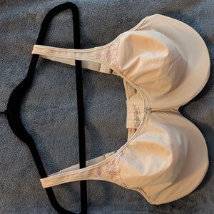 Bali Women's Underwire Bra Size 40DD